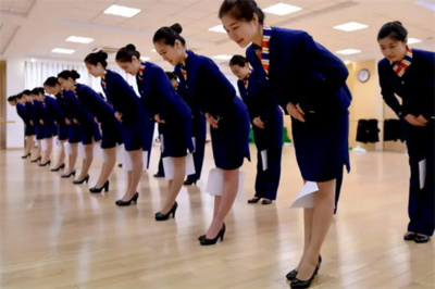 茜子禮儀 專業(yè)禮儀策劃服務(wù)，打造卓越社交體驗